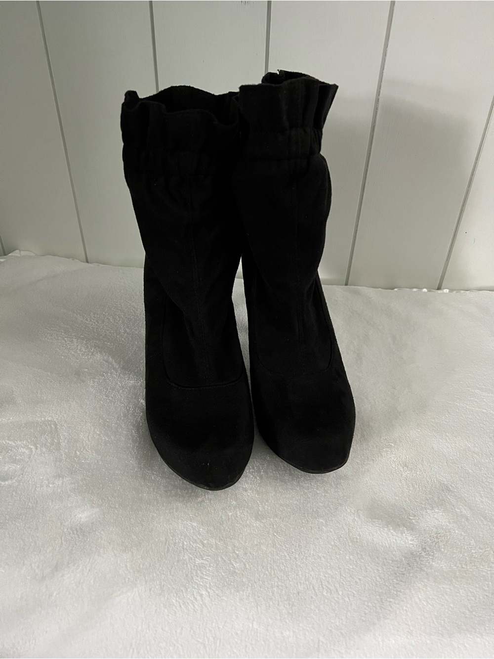 Chinese Laundry Black Suede-Heeled Ruffled Ankle Boots